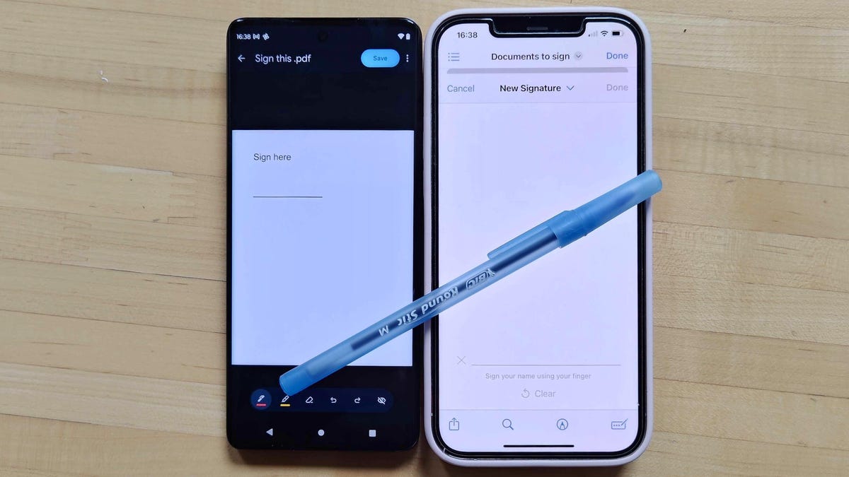 Android phone and iPhone with pen