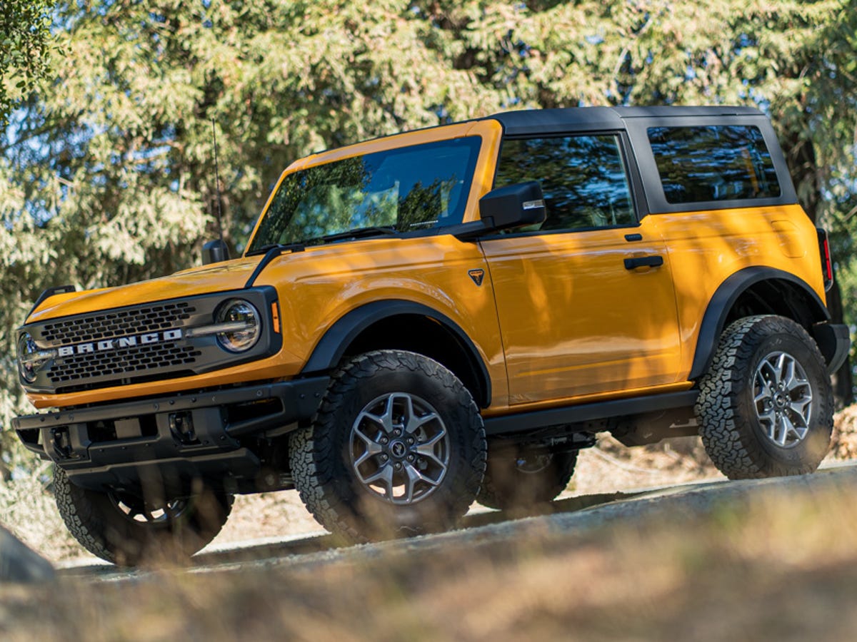 2022 Ford Bronco 2-Door review: The Jeep wrangler - CNET