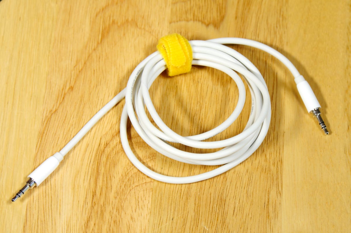 toss-or-keep-cables-3-5-mm.jpg