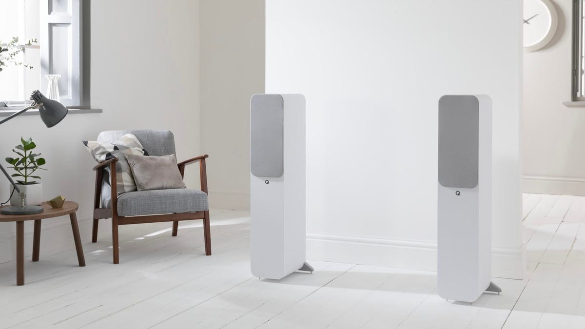 3050i-speakers-100755576-orig