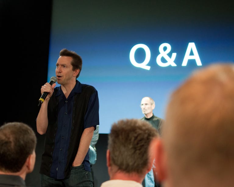 Forstall answering questions at Apple's iPhone 4 antenna press conference in 2010.