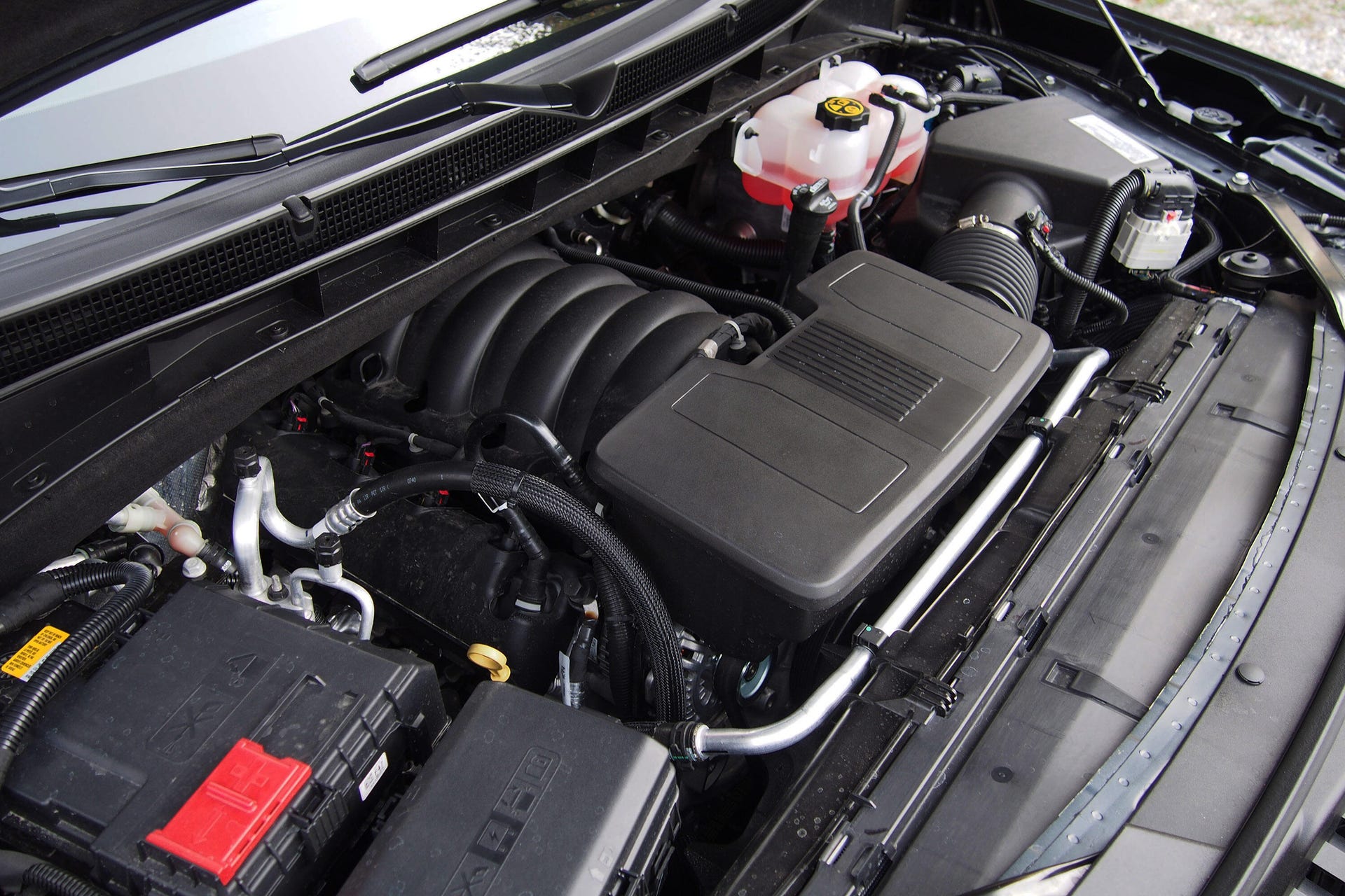 2021 Cadillac Escalade ESV Sport Platinum - LS small-block V8