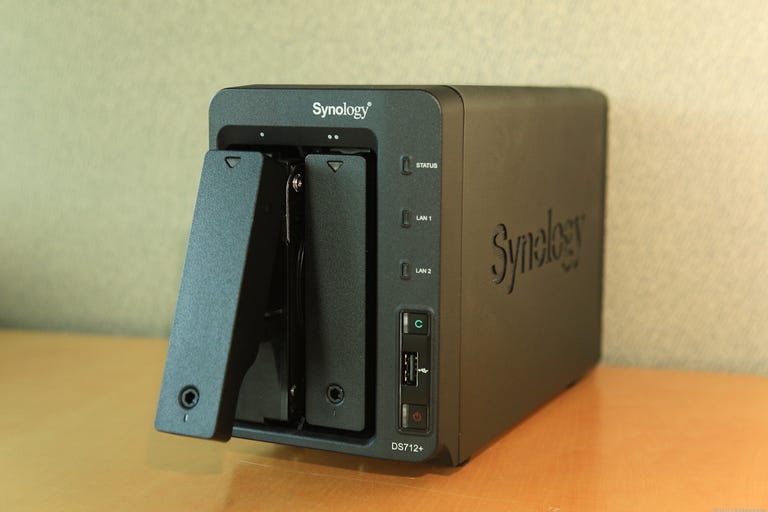 Synology Disk Station DS712+ - NAS server