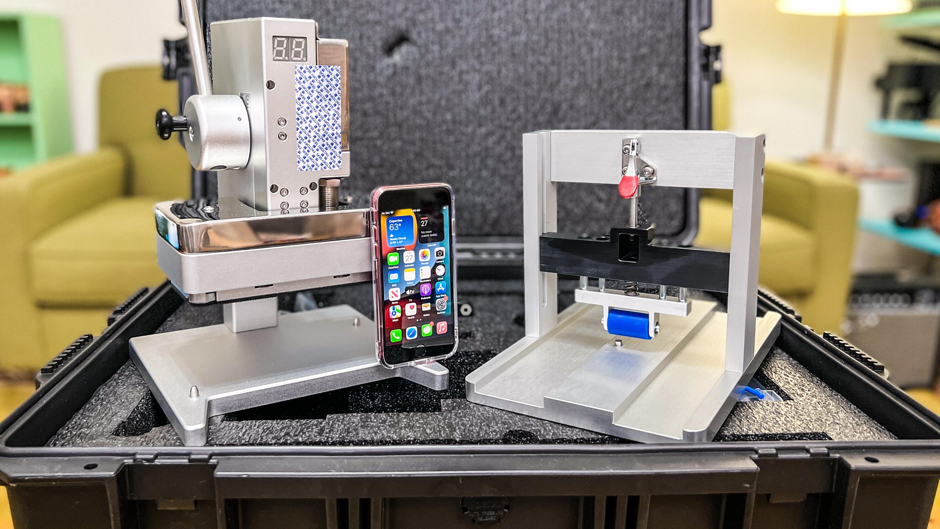 Fix Your iPhone Screen With Apple's Self-Service Repair Kit - Video - CNET