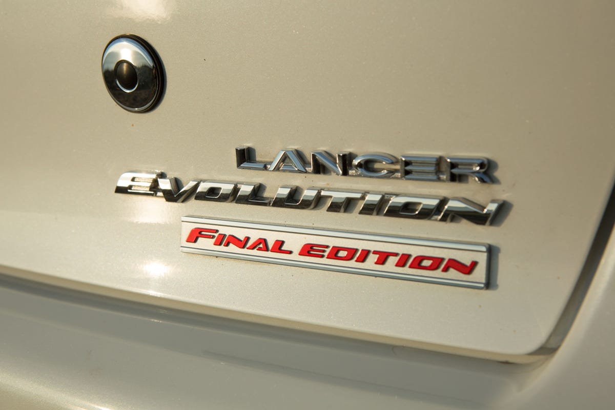 2015-mitsubishi-lancer-evolution-final-edition-33.jpg