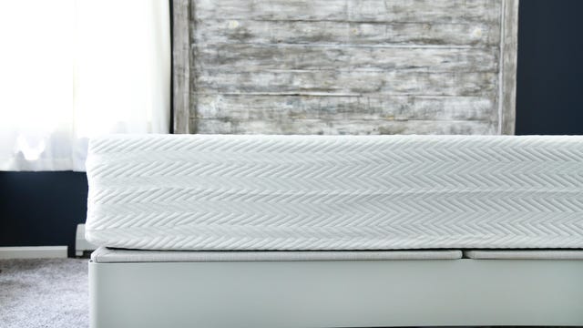 Leesa Legend king mattress