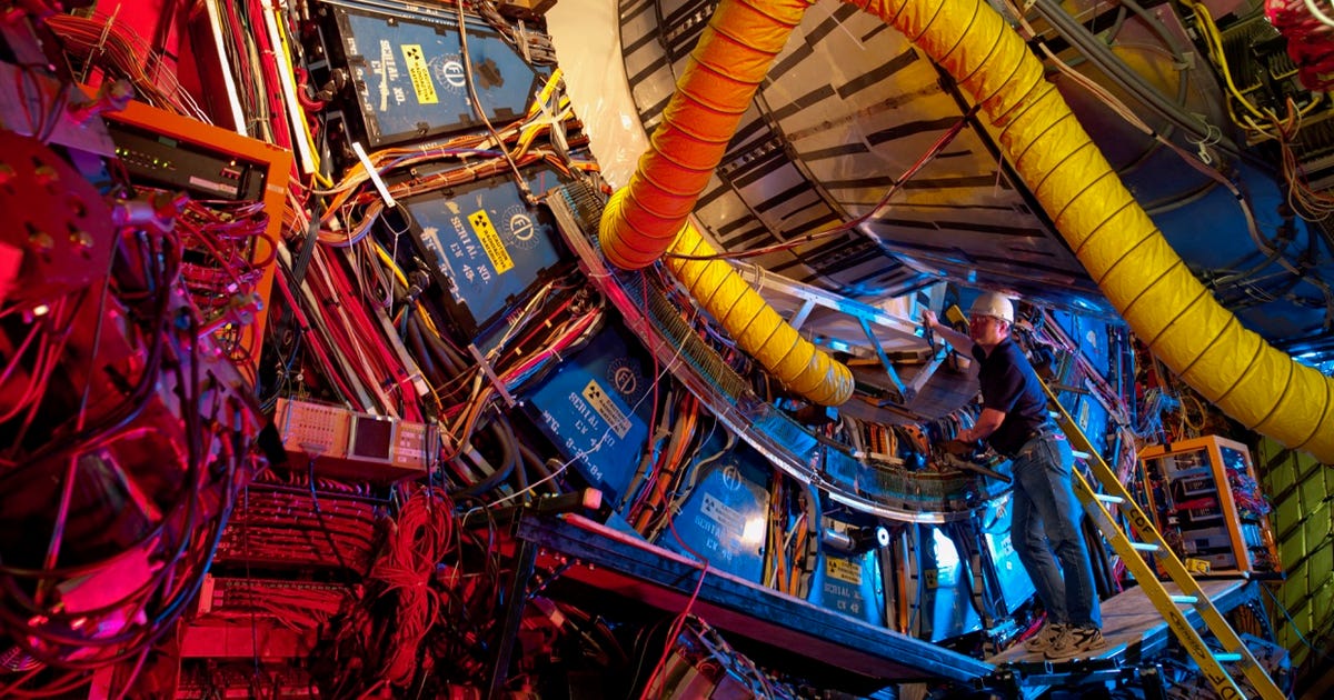 Why Scientists Are Worried About the W Boson: ‘Something Is Amiss’ – CNET