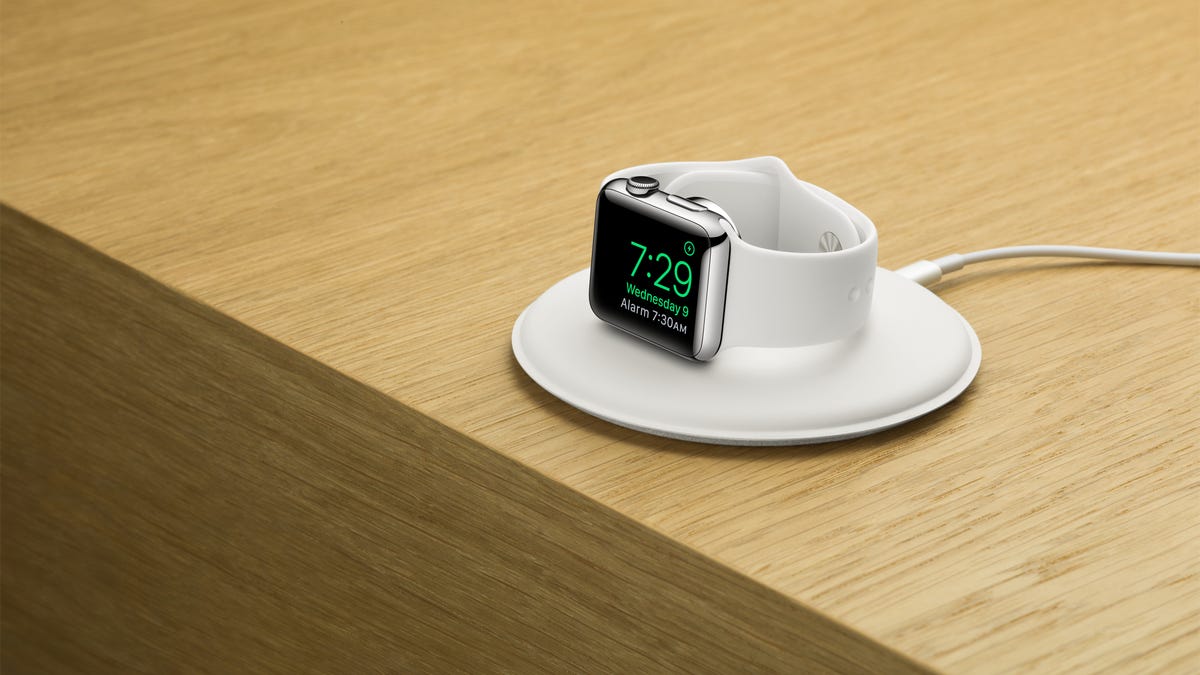 apple-watch-magnetic-charging-dock-onwood-screen.png