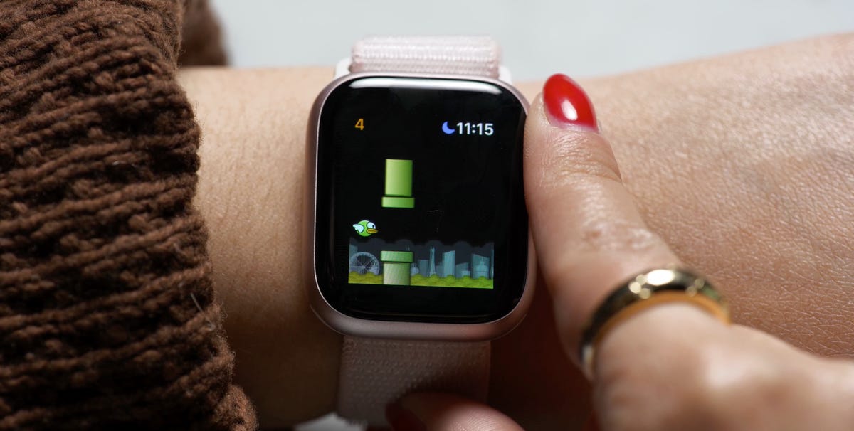 The Apple Watch with the Birdie app onscreen