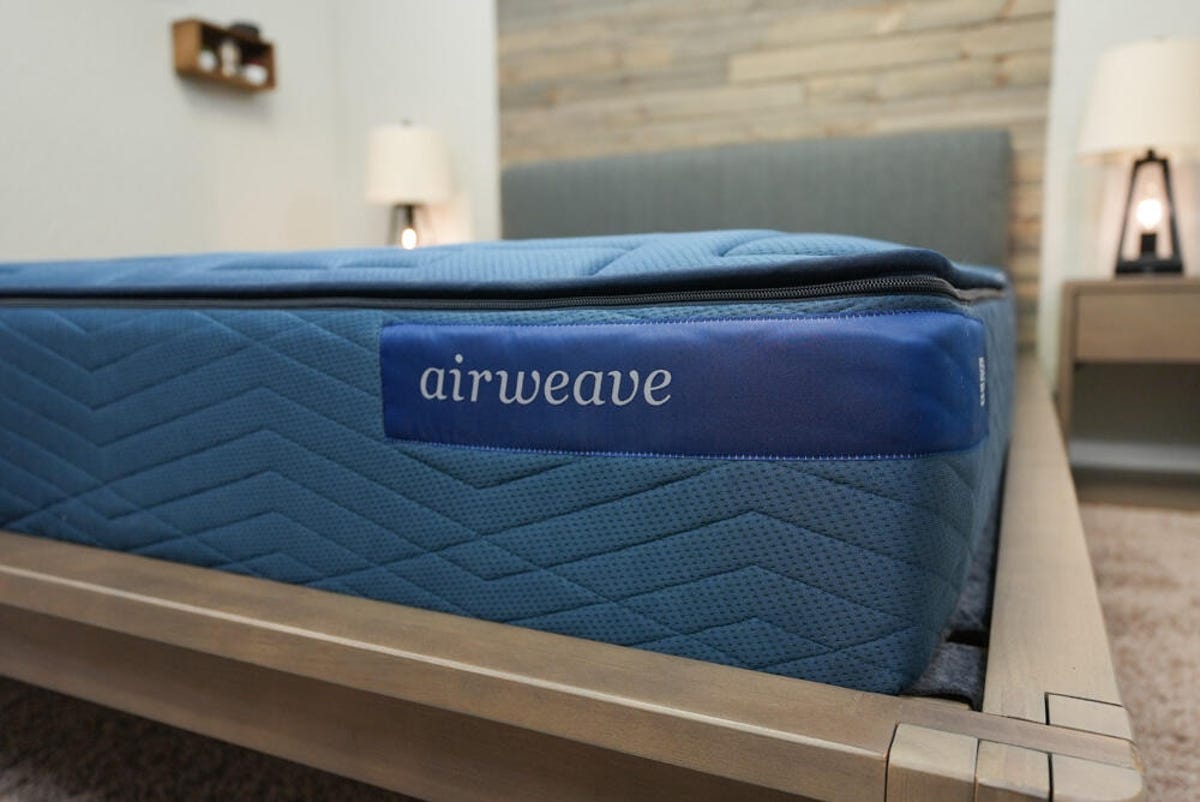 Airweave 30 mattress logo