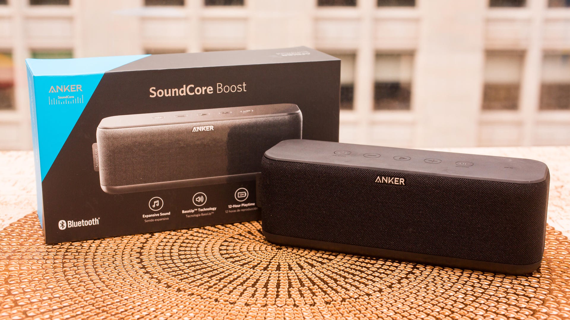 Injusto Demonio Comida sana Anker SoundCore Boost review: Anker SoundCore Boost speaker bumps the bass  - CNET