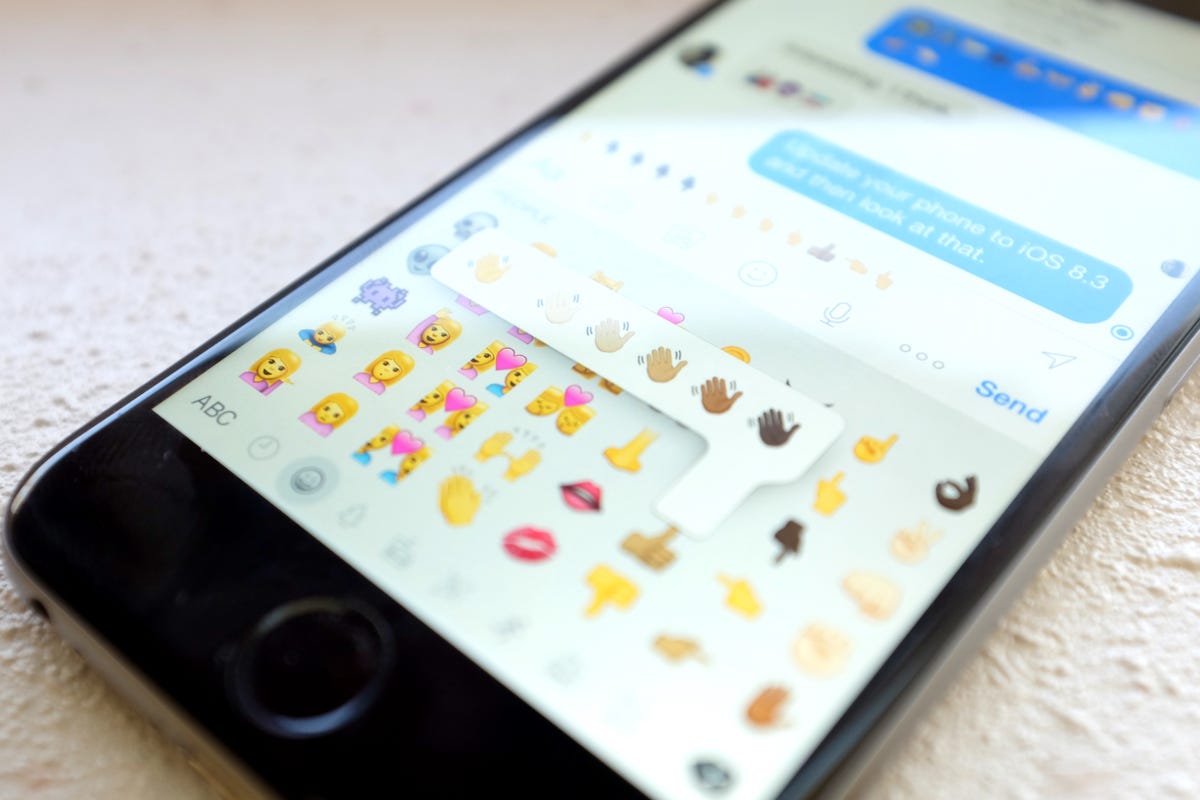 Diverse-Emoji-iOS-8.3.jpg