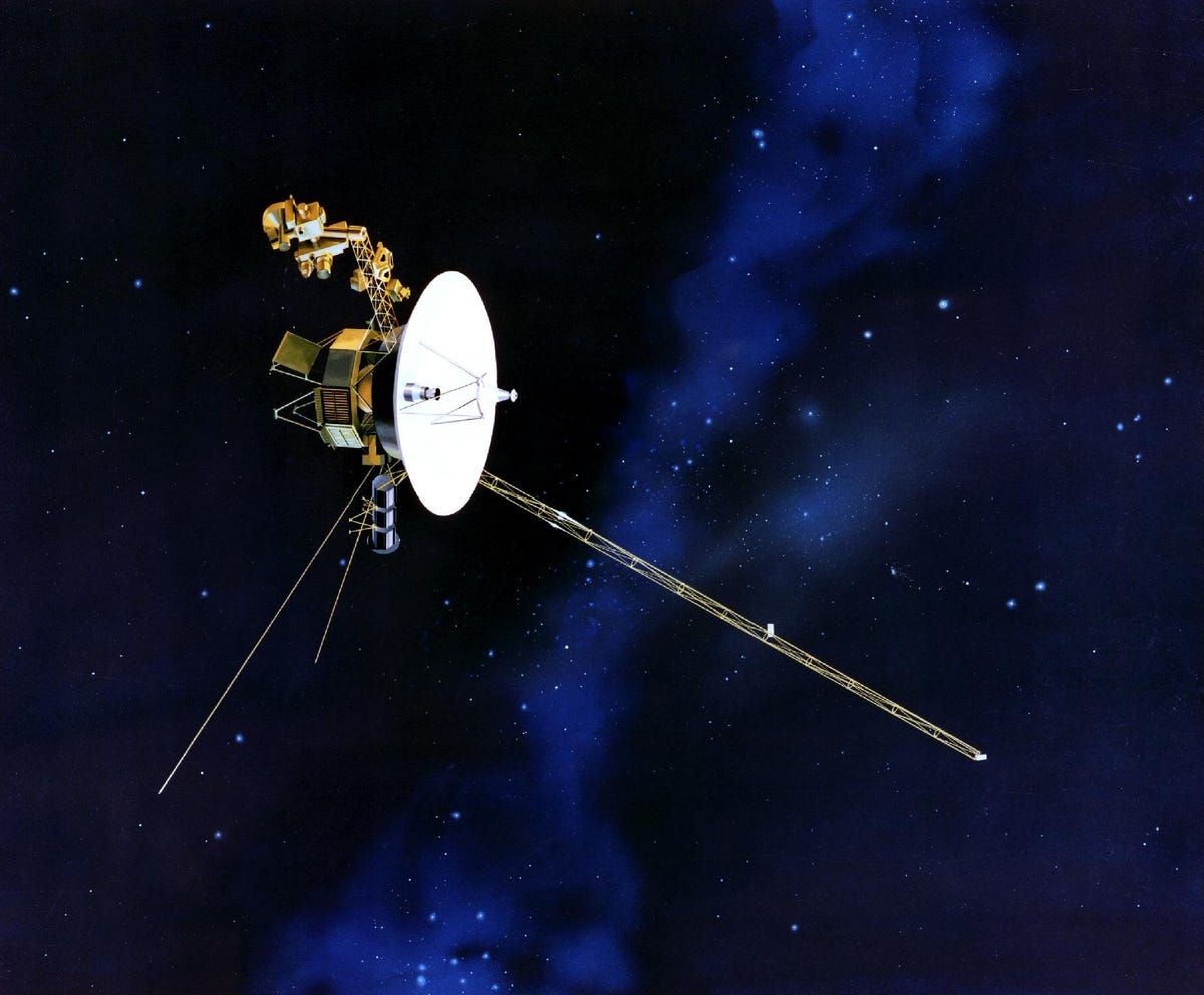 558329main_Voyager_spacecraft-orig_full_1.jpg