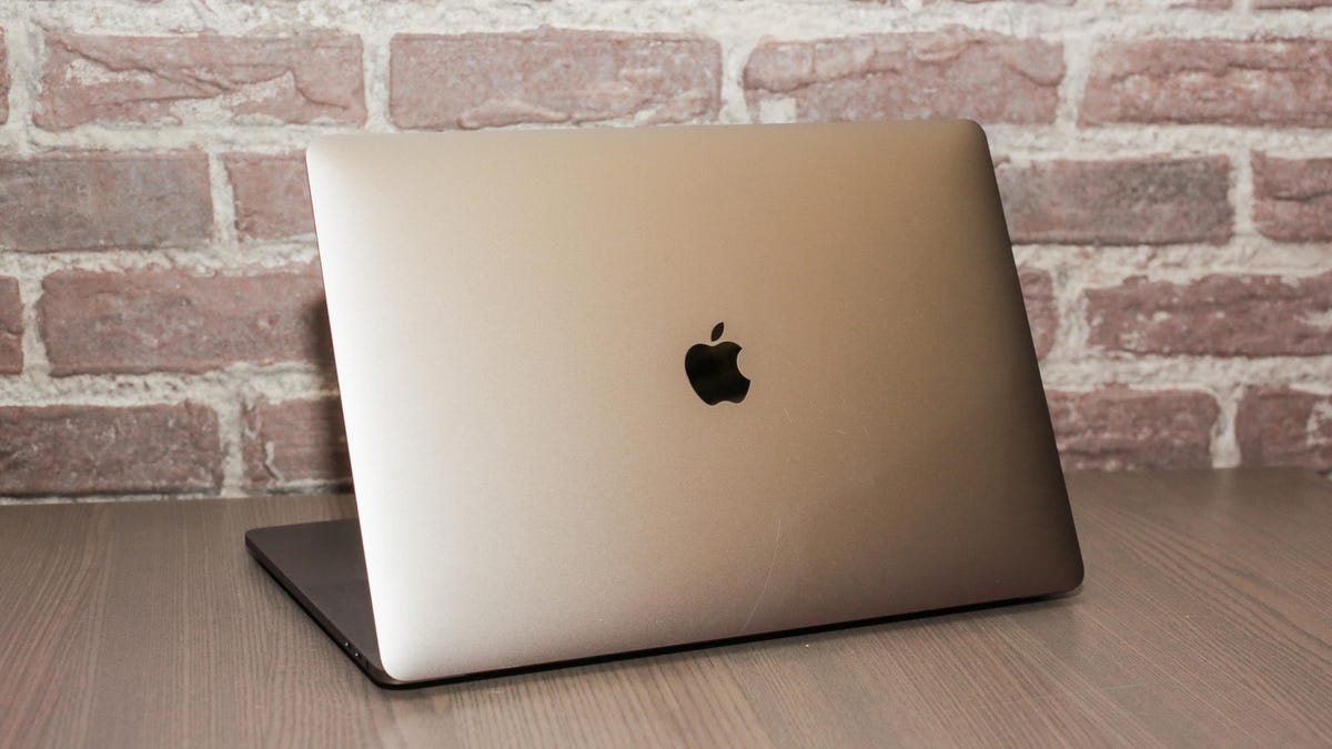27-apple-macbook-pro-15-inch-2018
