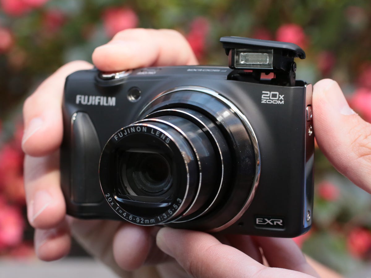 hoop gitaar procent Fujifilm FinePix F900EXR review: 20x zoom compact for those who crave  control - CNET
