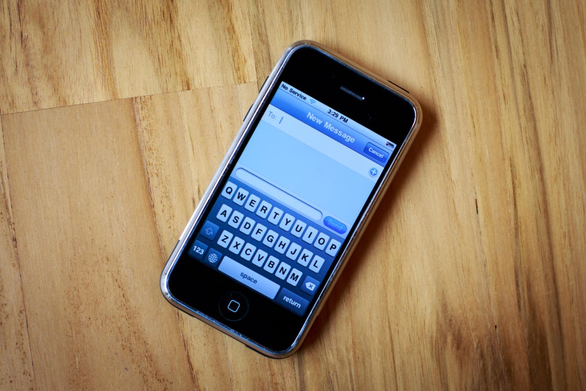 The original iPhone showing its onscreen keyboard