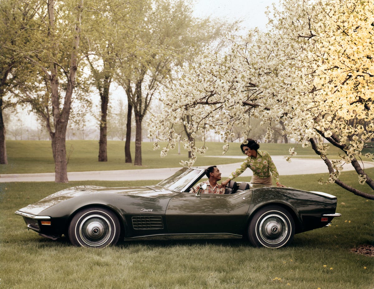1970-chevrolet-corvette-convertible-2