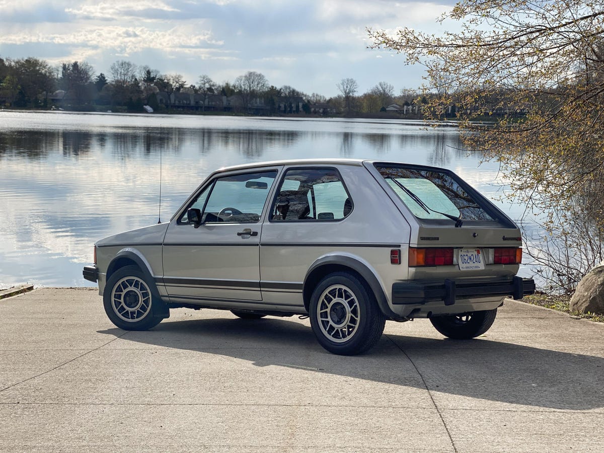 1985 VW GTI - rear 3/4 view