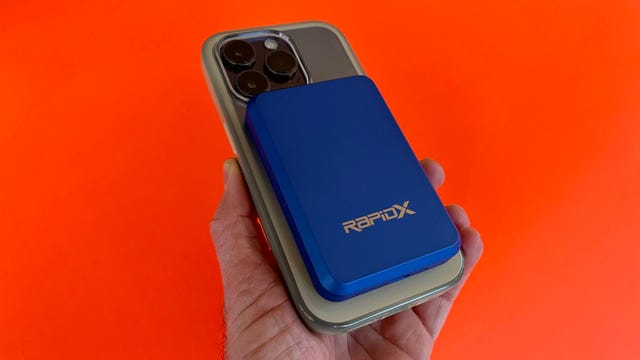 The RapidX Boosta is a magnetic wireless charger
