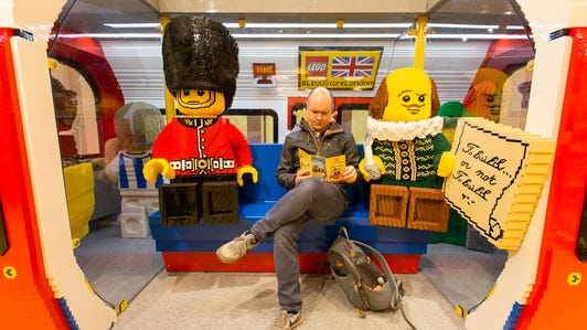 lego-store-london-leicester-square-7.jpg