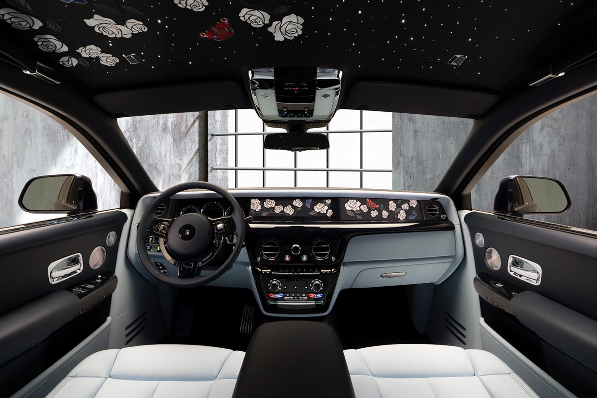Rolls-Royce Phantom floral interior