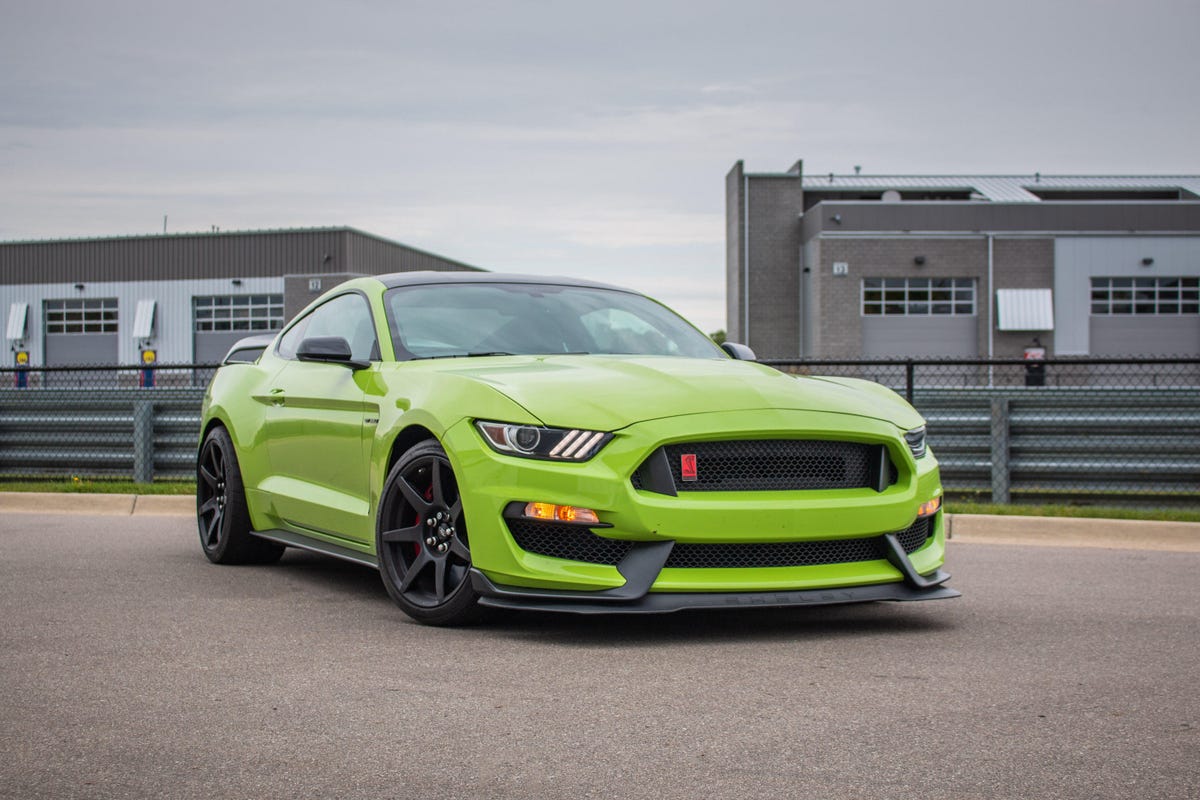 2020-ford-mustang-shelby-gt350r-69