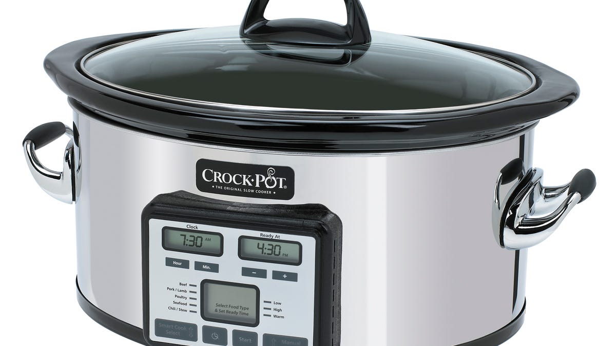 The new Crock-Pot Slow Cooker with Smart Cook Technology knows dinnertime (or any time for that matter).