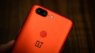 oneplus-5t-red-3340