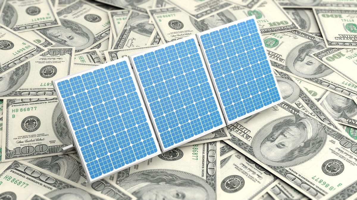 Do solar panels save money? Are solar panels efficient?