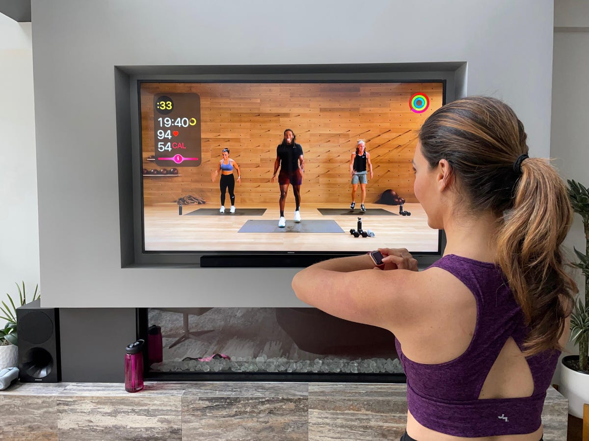 estornudar Actuación aburrido Apple Fitness Plus is a no-brainer for Apple Watch users - CNET