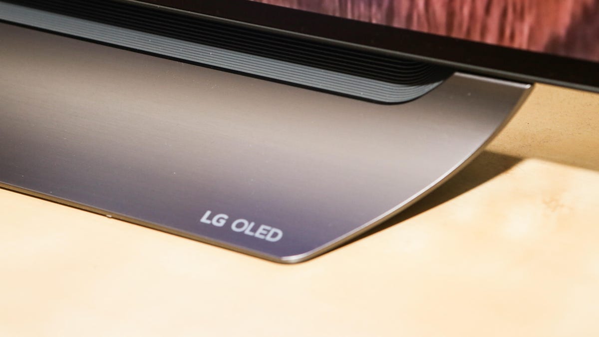LG OLEDC8P series