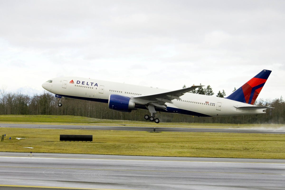 delta-boeing-777-200lr-taking-off.jpg