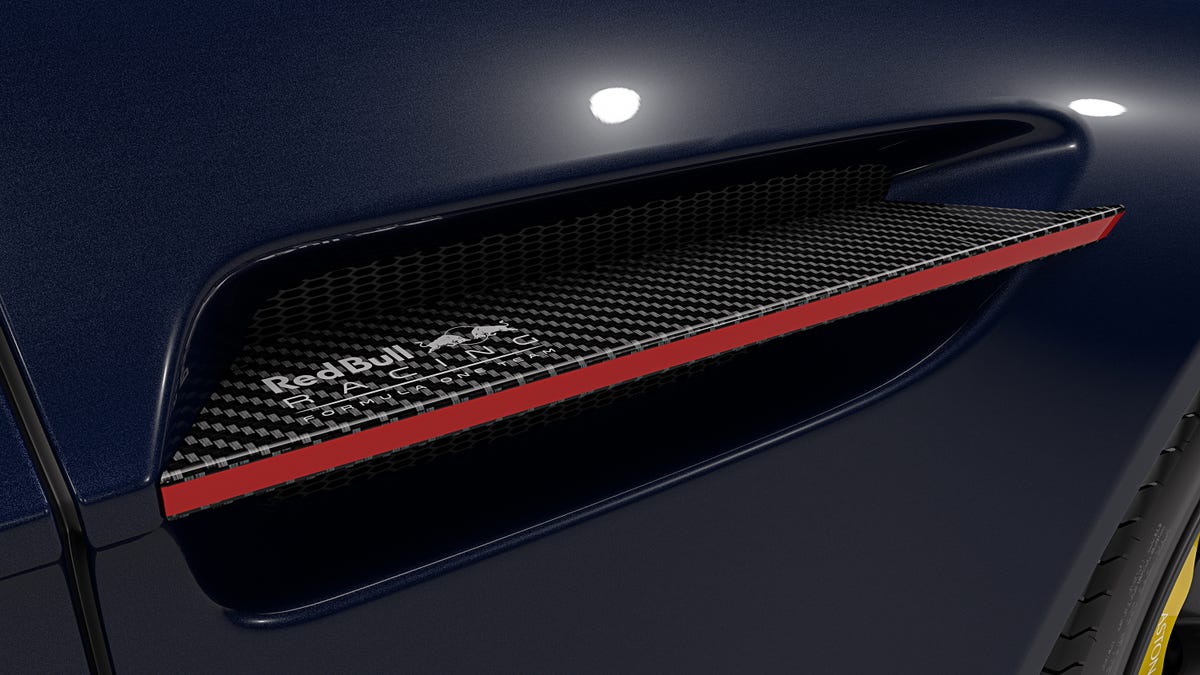 Aston Martin Vantage S RBR Edition
