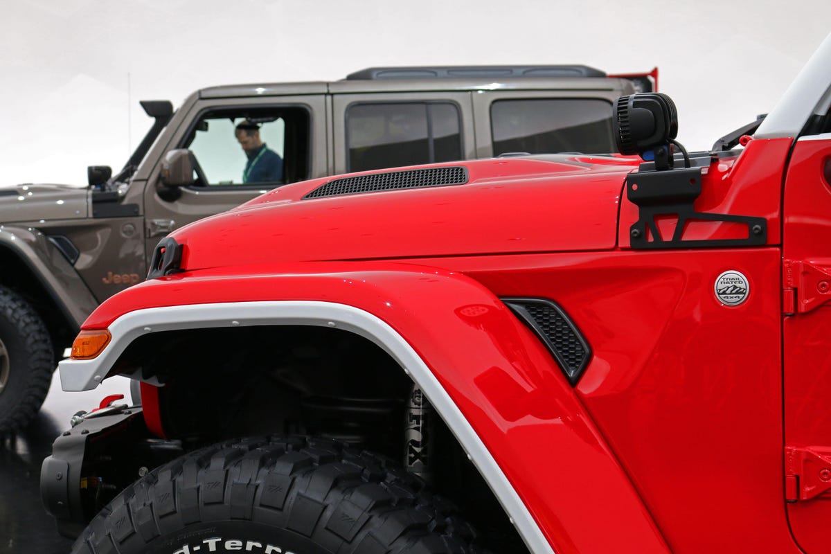 jeep-jeepster-concept-34