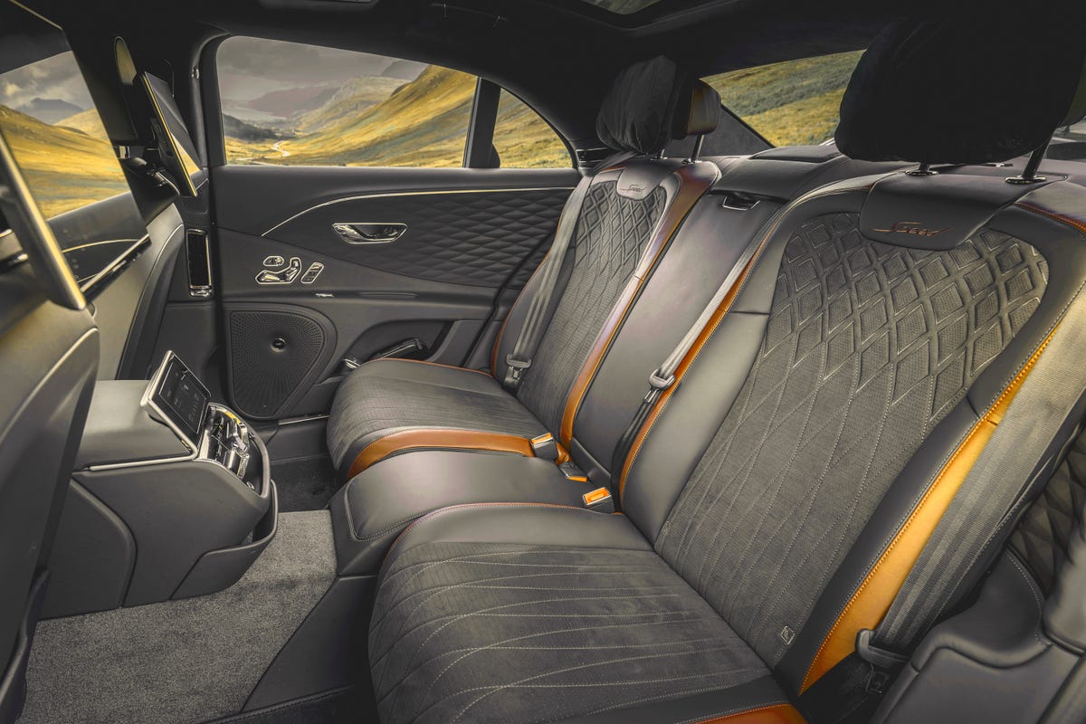 Bentley Flying Spur Speed interior