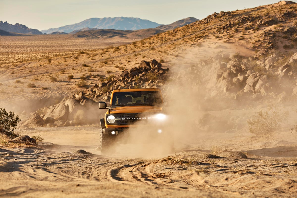 2021 Ford Bronco Outer Banks two-door in Cyber Orange