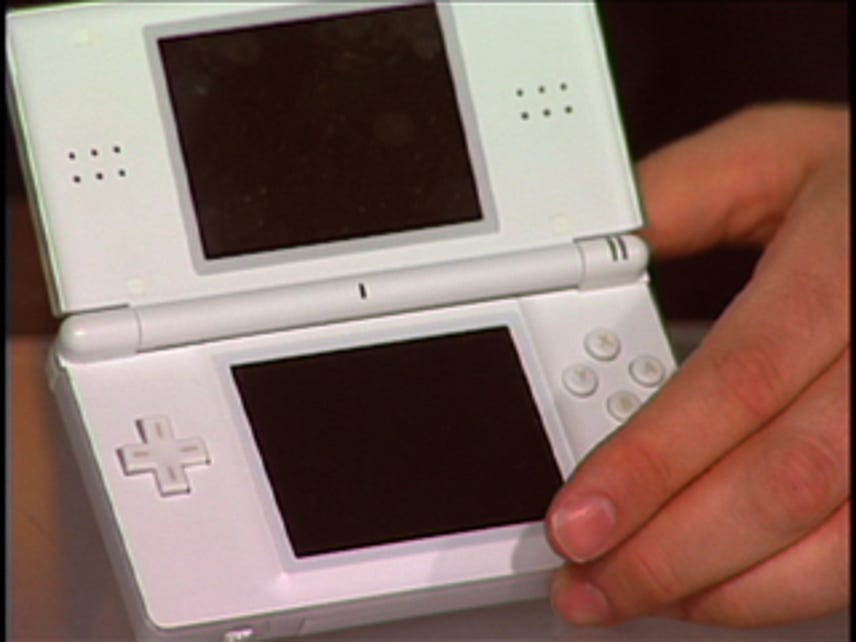 Quick Tips: Clean your DS Lite screen
