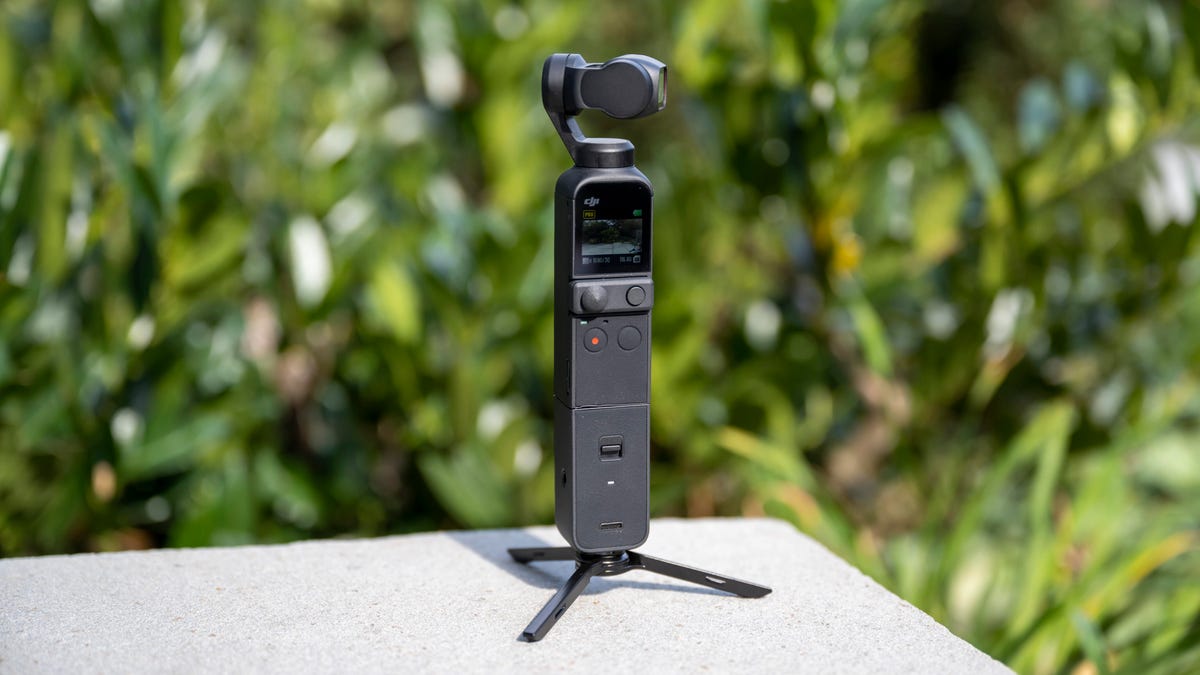 DJI's Pocket 2 palm-size 4K vlogging cam improves on audio, video for $349  - CNET