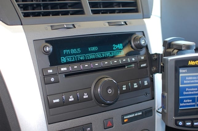 Audio playback was handled by a single-slot CD player with AM/FM radio.