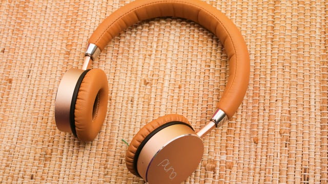 puro-sound-labs-bt5200-headphones-05.jpg