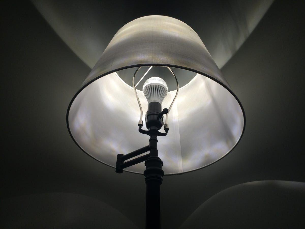 feit-utilitech-40w-led-lamp.jpg