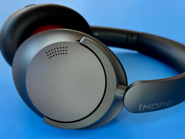 The 1More SonoFlow headphones feature strong sound and a comfortable fit