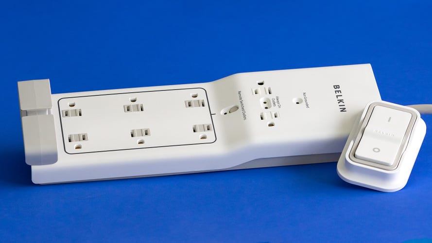Remote Control Power Strip with 3 USB Ports, 3 RF Control Outlets