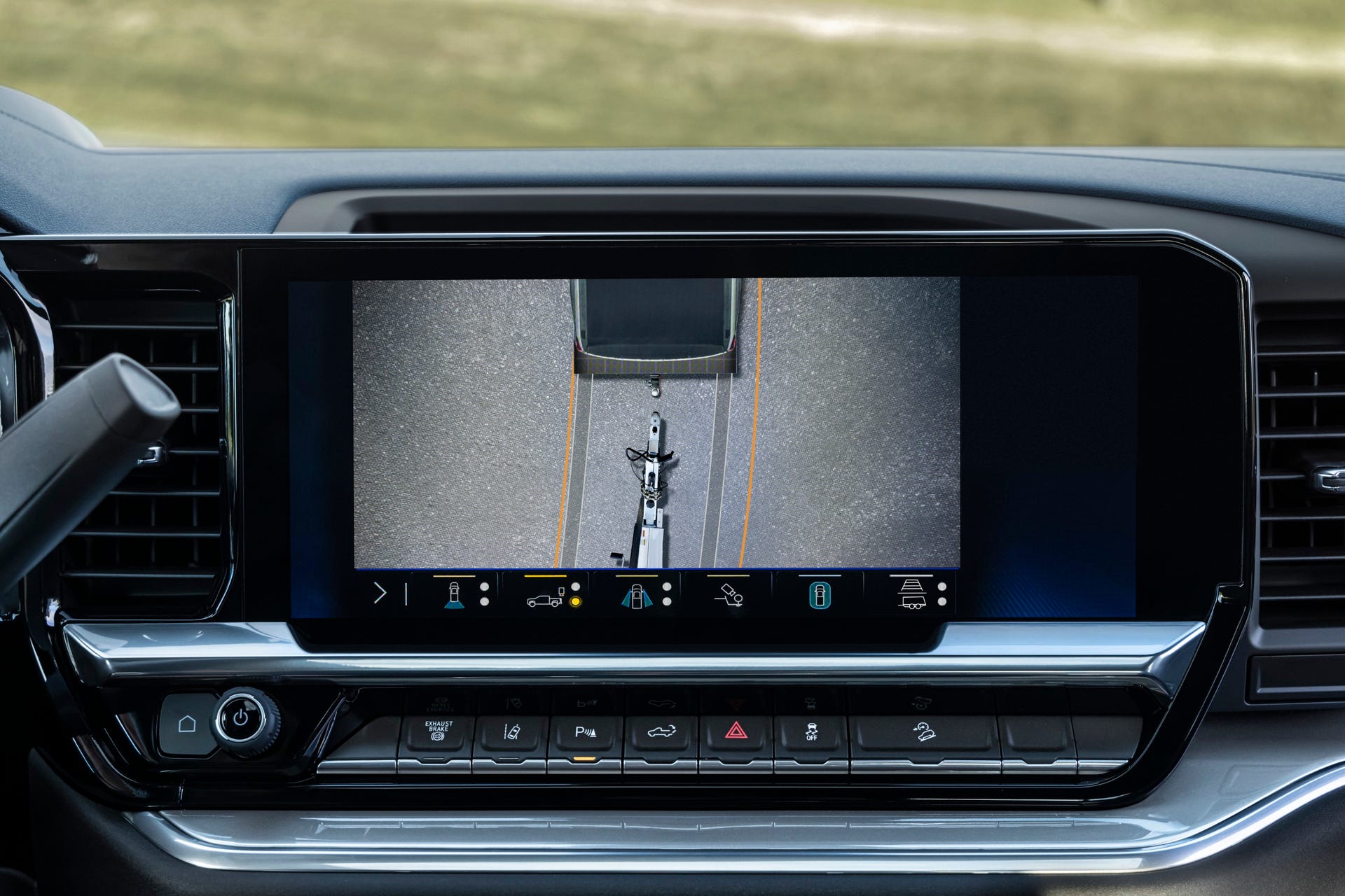 2024 Chevy Silverado HD trailer view camera in dashboard