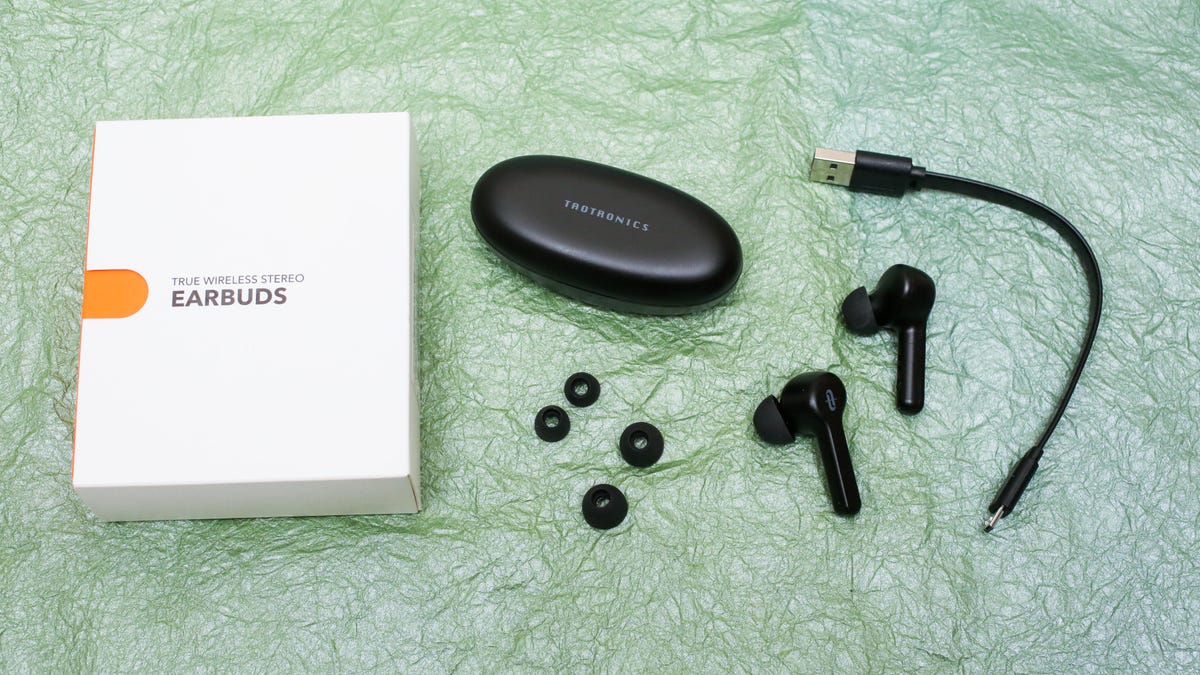 21-taotronics-tws-true-wireless-earphones