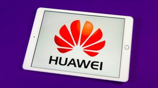 FCC Bans Huawei and ZTE Gear Over National Security Risk