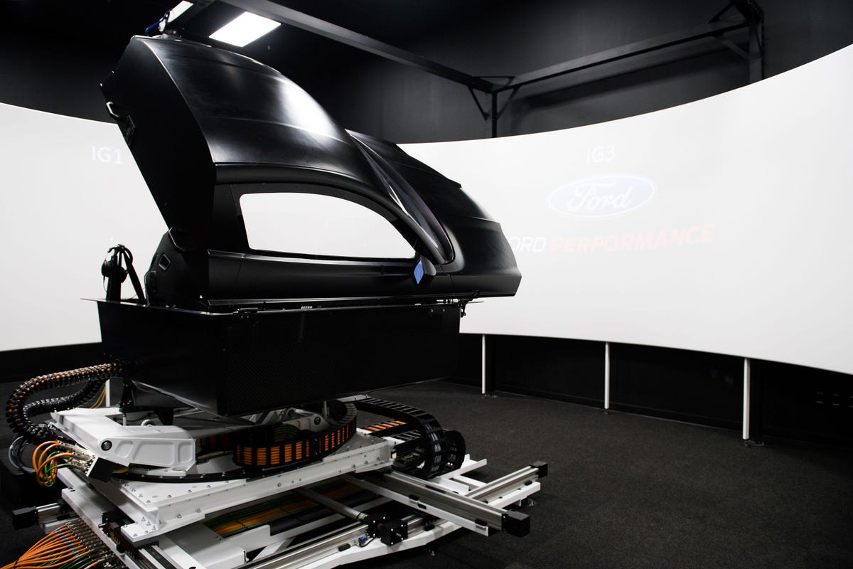 Ford uses simulators to make race cars -- and your next car -- better - CNET