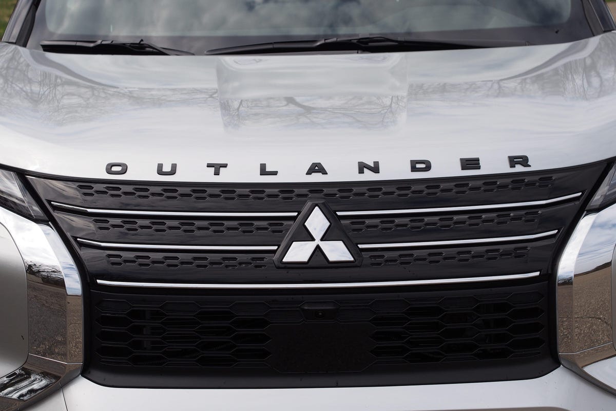 2022 Mitsubishi Outlander SEL Touring