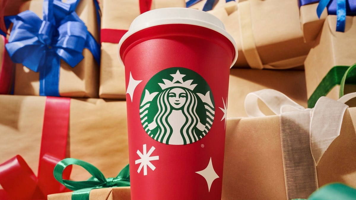 Red Cup Starbucks 2022