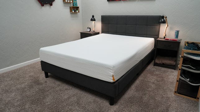nolah-original-10-mattress-review-profile-1-2.jpg
